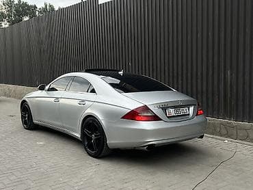 Продажа авто: Mercedes-Benz CLS-Class: 2006 г., 5.5 л, Автомат, Бензин, Лифтбек — 3