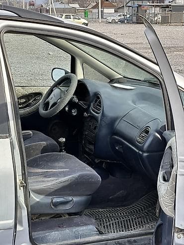 продаю в токмаке: Volkswagen Sharan: 1996 г., 2.8 л, Механика, Бензин, Минивэн — 4