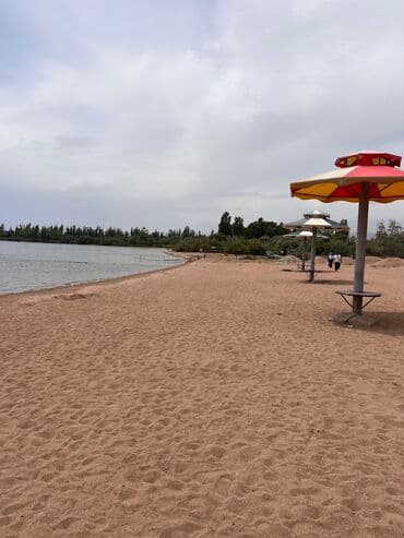 коттеджный дом: Коттедж, Солнышко ЦО Солнышко, Чок-Тал, Парковка, стоянка, Детская площадка, Закрытый пляж — 13