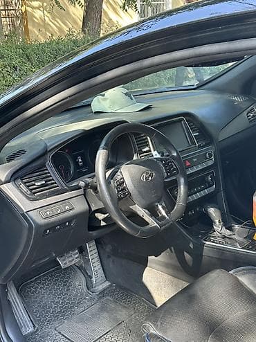 Hyundai Sonata: 2018 г., 2 л, Автомат, Бензин, Седан — 5