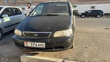 Honda Shuttle: 1999 г., 2.3 л, Автомат, Бензин, Универсал