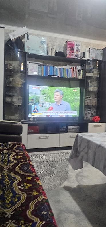 fish eye: Стенка-шкаф, Тип стенки-шкафа: Модульная, Для зала, Особенности: С отделением под телевизор — 1