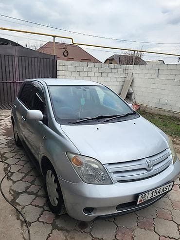 suzuki lets: Toyota Ist: 2003 г., 1.3 л, Автомат, Бензин, Хэтчбэк — 7