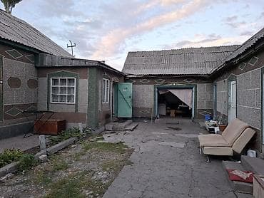 Продажа домов: Продаётся жилой дом с участком и садом. - Дом одноэтажный с мансардой — 7