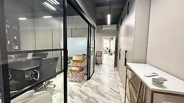 италиянский квартал: Аренда офисов, 100 м², В жилом комплексе, С отдельной кухней, С отдельным входом, С отдельным сан узлом — 6