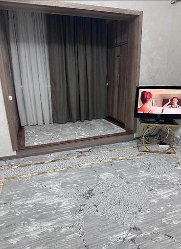 сутучный: 1 комната, Душевая кабина, Постельное белье, Кондиционер — 3