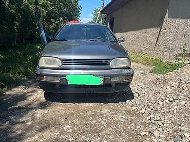 Транспорт: Volkswagen Golf: 1992 г., 1.8 л, Механика, Бензин, Хэтчбэк — 1