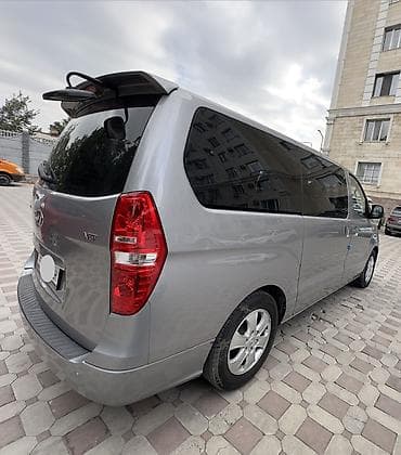 Продажа авто: Hyundai Starex: 2018 г., 2.4 л, Автомат, Дизель, Минивэн — 7