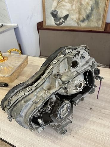 210 фары: Передняя правая фара Mercedes W210

#210 #фара #стоп — 2