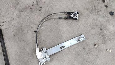 Детали двигателя и моторы в сборе: Mazda 121 стеклоподьемник, Мазда 121 стеклоподьемник Задний левый — 2