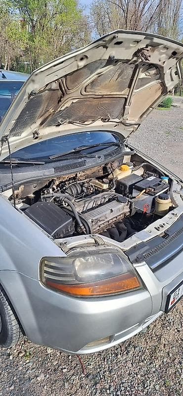 aveo: Chevrolet Aveo: 2004 г., Бензин, Хэтчбэк — 4