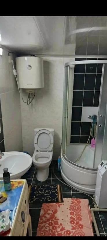 57 м², 3 комнаты, Парковка, Забор, огорожен