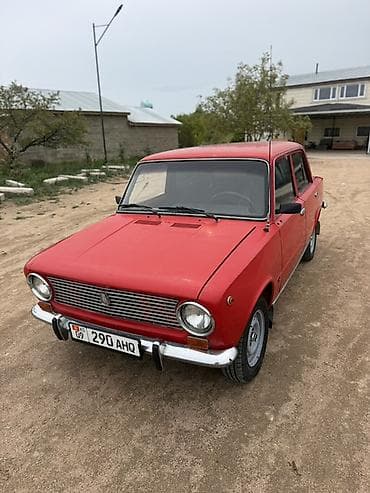 лабовой жигули: ВАЗ (ЛАДА) 2101: 1978 г., 1.6 л, Механика, Седан — 1