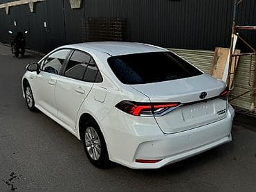 coroll: Toyota Corolla: 2019 г., 1.8 л, Вариатор, Гибрид, Седан — 5