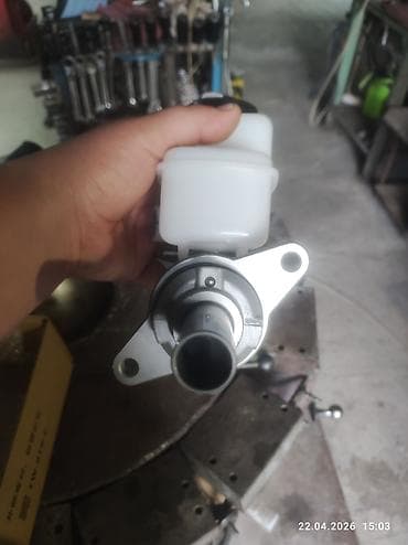 Главный тормозной цилиндр с бачком Описание:продаю новый Тойота Рав 4 — 4