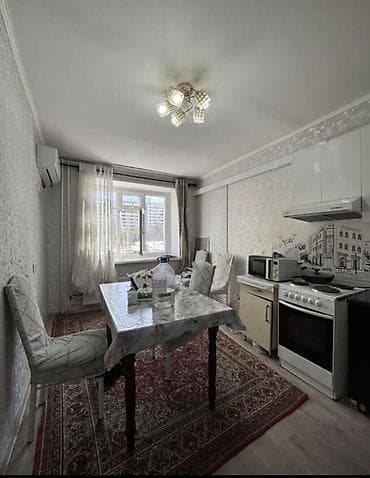 Недвижимость: 1 комната, 38 м², Малосемейка, 3 этаж, Евроремонт — 2