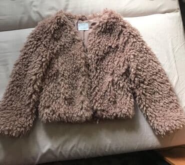 pull bear: Плюшевая курточка от Бершки на осень. Состояние как новая. Атласный — 1
