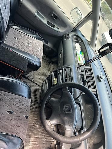 одисеи: Honda Odyssey: 1999 г., Минивэн — 5