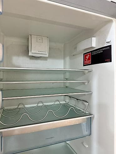 freezer: Холодильник AEG, Б/у, Двухкамерный — 4
