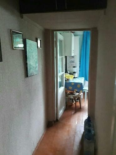 хрущева: 2 комнаты, 44 м², ул. Чынгыз Айтматова Хрущевка, 4 этаж, Старый ремонт — 9