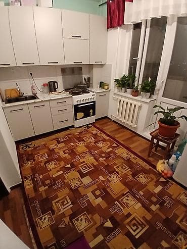 горкий: 2 комнаты, 12 м², 106 серия, 7 этаж, Косметический ремонт — 8
