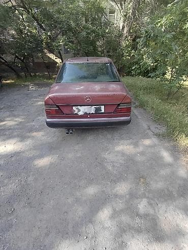 90: Mercedes-Benz W124: 1990 г., 3 л, Механика, Дизель, Седан — 1