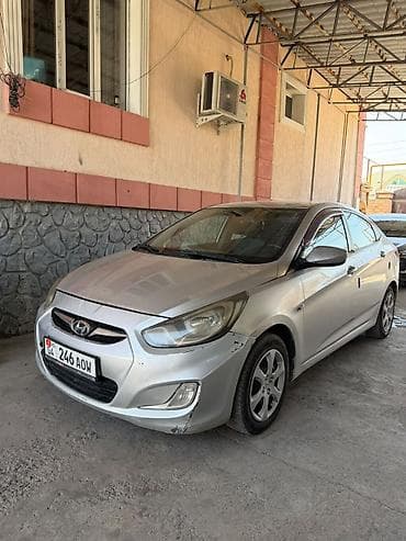Hyundai Accent: 2011 г., 1.4 л, Механика, Бензин, Седан at lalafo.kg Hyundai Accent: 2011 г., 1.4 л, Механика, Бензин, Седан