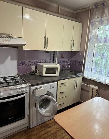 2 комнаты, 43 м², 104 серия, 8 мкр 104 серия, 2 этаж — 6