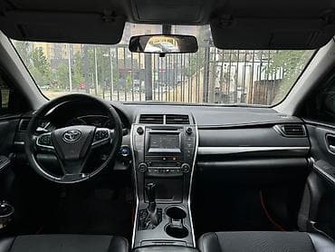 бир: Toyota Camry: 2016 г., 2.5 л, Вариатор, Гибрид, Седан — 4