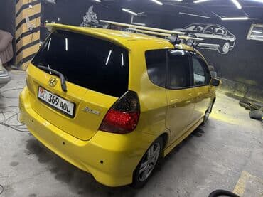 Продажа авто: Honda Jazz: 2008 г., 1.4 л, Вариатор, Бензин, Хэтчбэк — 6