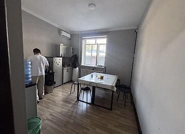 600 м², 10 бөлмө — 4