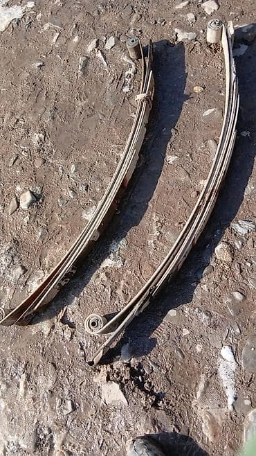 Spare parts for special equipment: Задний мост в сборе с рессорами для легкого грузовика/фургона. Состав — 2