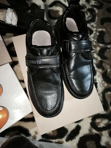 обувь puma: Детская обувь, натуральная кожа, размеры 27, 30(футбольные бутсы — 8