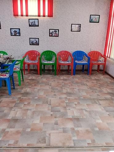 Пластиковый стул at lalafo.kg Пластиковый стул