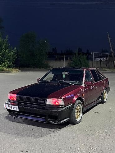 Nissan Bluebird: 1987 г., 2.4 л, Автомат, Газ, Хэтчбэк — 1