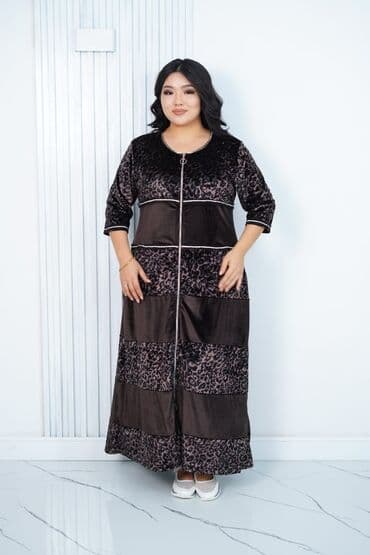 Атайын кийим: Платье-макси с леопардовым принтом и вставками из бархата размеры — 5