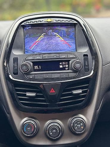 Продажа авто: Chevrolet Spark: 2019 г., 1 л, Автомат, Бензин, Хэтчбэк — 8