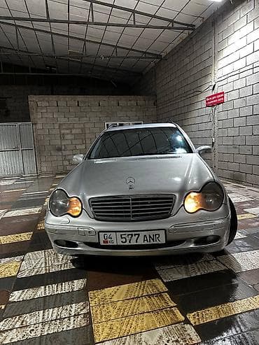 2 8: Mercedes-Benz C-Class: 2003 г., 2.6 л, Автомат, Бензин, Универсал — 4