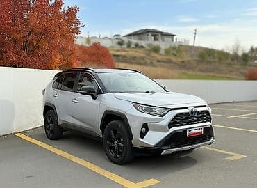 Toyota RAV4: 2019 г., 2.5 л, Типтроник, Гибрид, Кроссовер