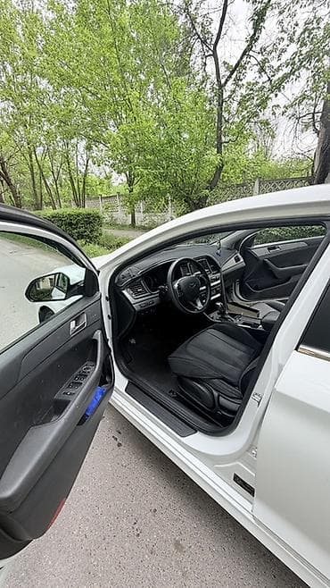 lada largus: Hyundai Sonata: 2019 г., Автомат, Бензин, Седан — 6