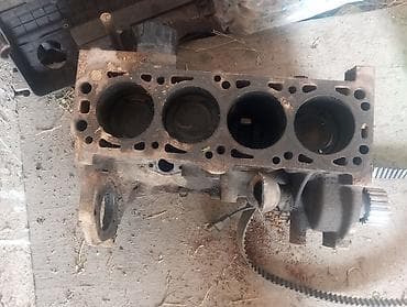 16 lt: Бензиновый мотор Daewoo 1.6 л, Б/у — 1