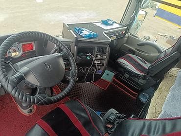 dodge ram: Тягач, Renault, 2011 г. — 6