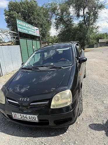 Nissan Almera Tino: 2003 г., 1.8 л, Механика, Бензин, Хэтчбэк at lalafo.kg Nissan Almera Tino: 2003 г., 1.8 л, Механика, Бензин, Хэтчбэк