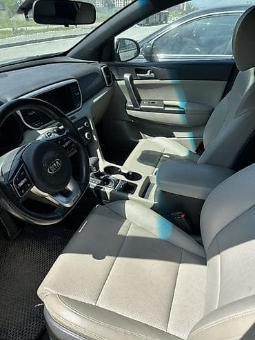 Транспорт: Kia Sportage: 2020 г., 2.4 л, Автомат, Бензин, Кроссовер — 10