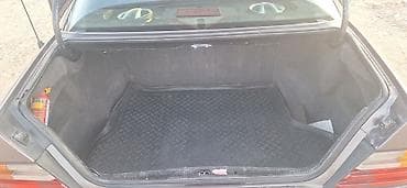 миксеры б у: Mercedes-Benz W124: 1991 г., 2.5 л, Ручные, Дизель, Седан — 8