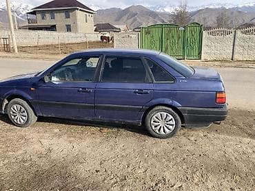 Volkswagen: Volkswagen Passat: 1993 г., Седан — 3