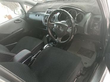 Транспорт: Honda Fit: 2003 г., 1.3 л, Вариатор, Бензин, Хэтчбэк — 5