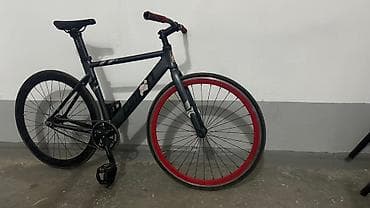 фикс ош: Велосипед Fixed Gear в черном цвете с красными ободами — 8