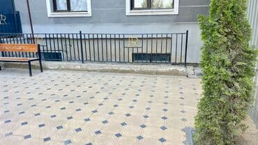 продажа домов в бишкеке арча бешик: СРОЧНО ПРОДАЕТСЯ 🔥 Район арча бешик, ул. Ак-тан 64. На пересечении — 2