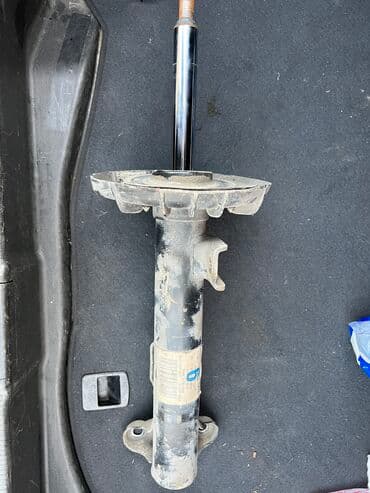 амортизатор форд фокус 1: Передний амортизатор Mercedes-Benz Б/у, Германия — 1